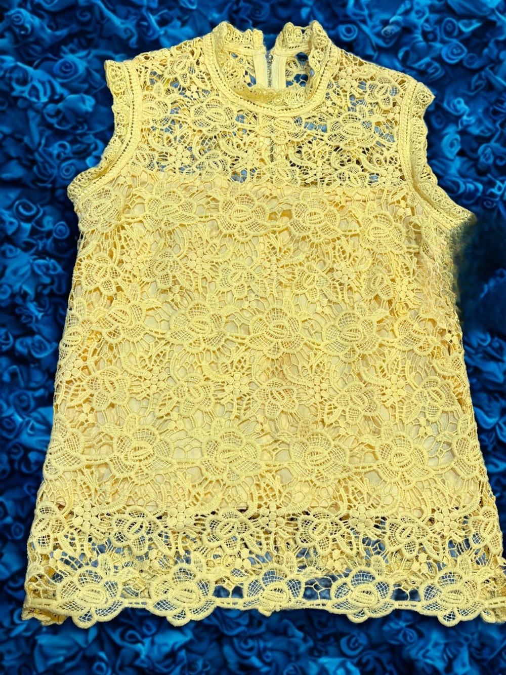 Nanette Lepore Yellow Floral Lace Sleeveless Mock Neck Top Scalloped Hem Size S